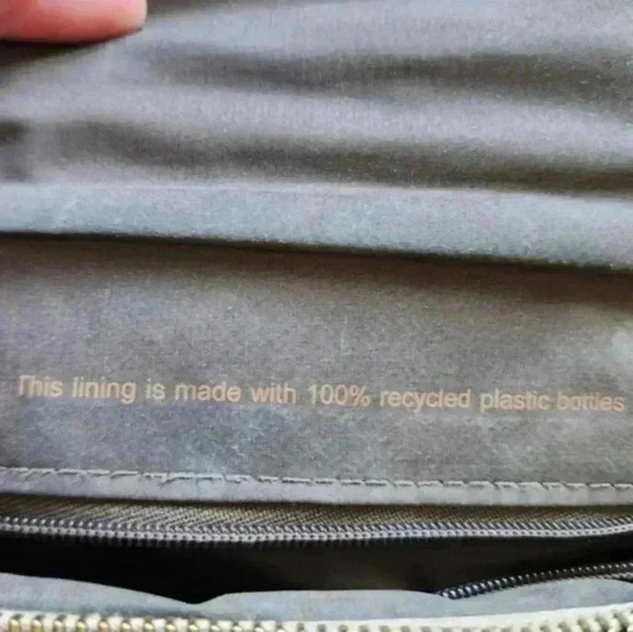 Matt & Nat Moxy Bag Crossbody Purse Adjustable Strap Faux Leather Beige Women - Picture 8 of 16